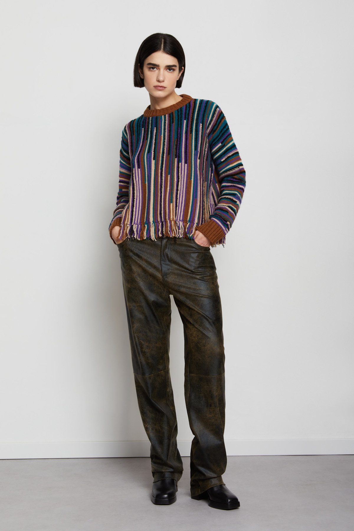 Multicolor sweater with fringes