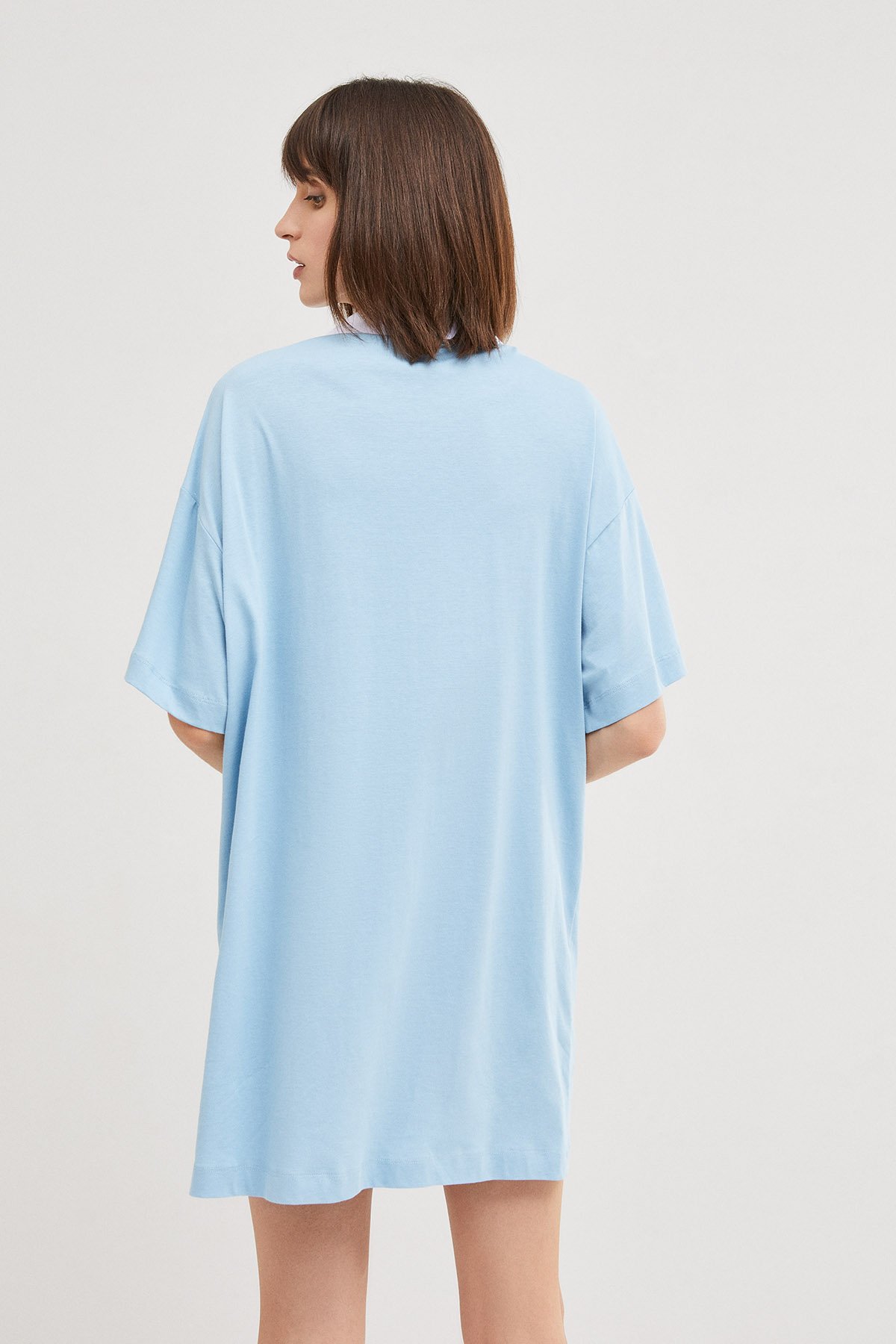 Maxi T-shirt with contrasting neckline