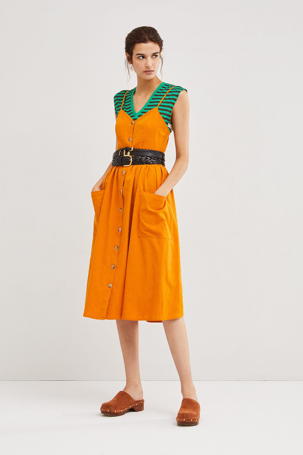 Midi dress with shoulder pads