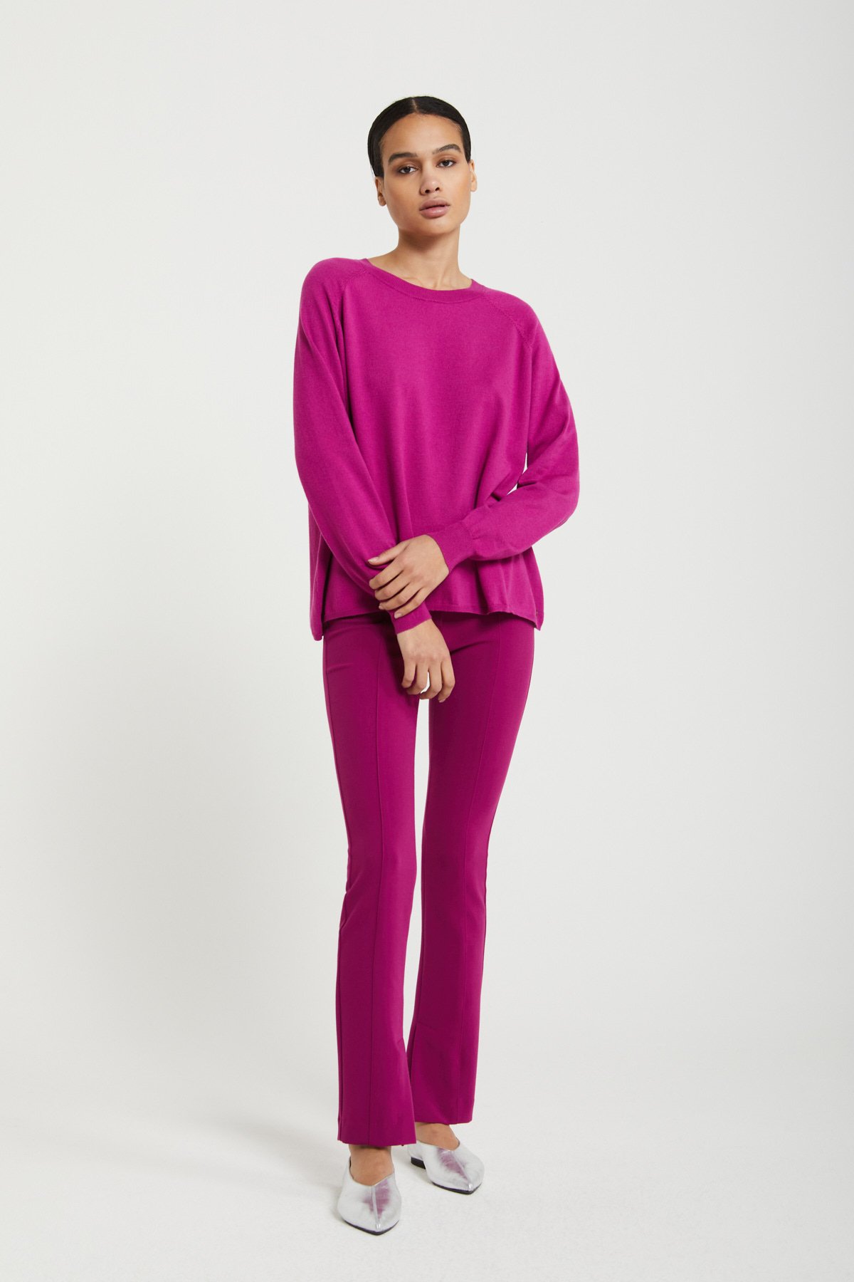 Jumper with rounded neck