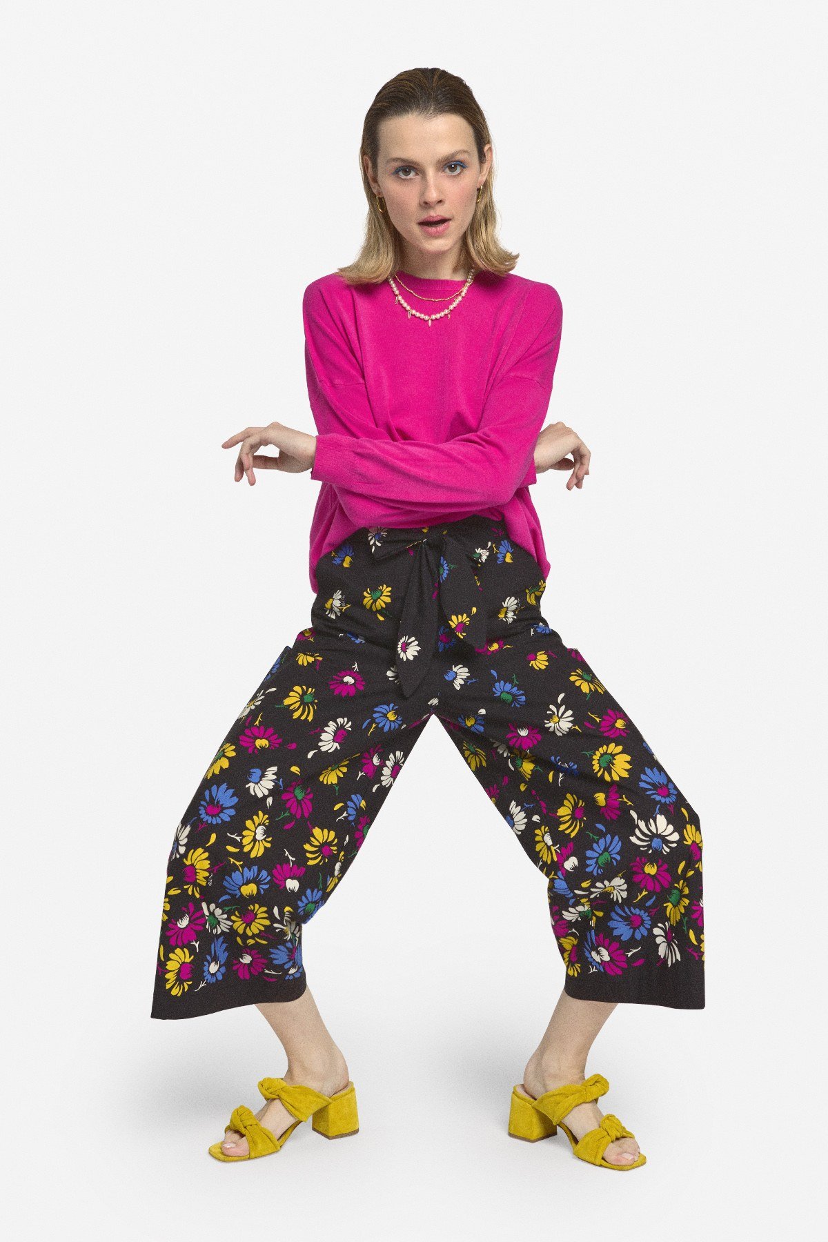Cotton cropped trousers